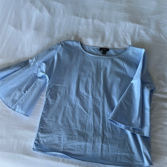 Lord & Taylor XS cotton shirt with flow arms - Picture 1 of 2